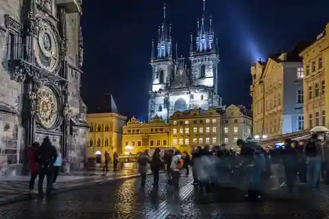 Passeio noturno místico por Praga