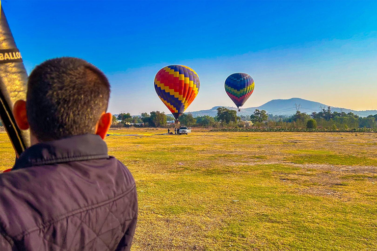 Von CDMX: Ballonfahrt, geführte Touren nach Teotihuacan und Guadalupe