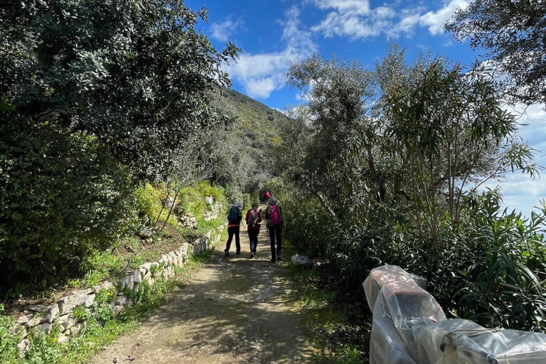 SORRENTO AMALFI COAST: TREKKING AND OVERNIGHT IN NERANO BAY BAY OF NERANO: hiking guide trekking and overnight in Nerano