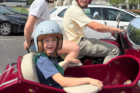 Madrid Highlights: Private Vintage Sidecar Tour (1 Hour)
