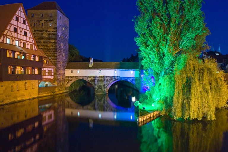 Nuremberg: The Old Town in Evening Light - IN GERMAN