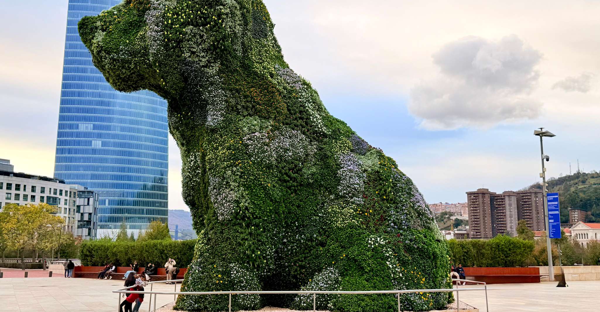 Bilbao: Historic Walking Tour and Highlights