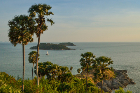 Phuket: Sunset, Old Town & Night Market Tour Phuket: Sunset, Viewpoints, and Night Market Tour