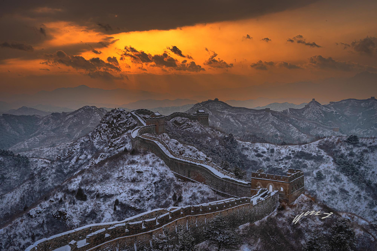 Beijing: Simatai Wall & Gubei Town with Multilingual Guide ES, IT, FR, DE Mutianyu, Simatai & Gubei All Inclusive