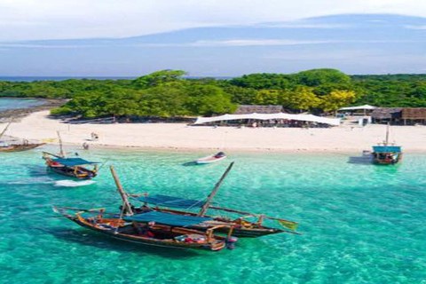 Zanzibar: Safari Blue Snorkelling With Lunch