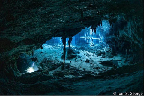 Desde Cancún: Experiencia de Buceo en el Cenote Dos OjosBuceo en el Cenote Dos Ojos