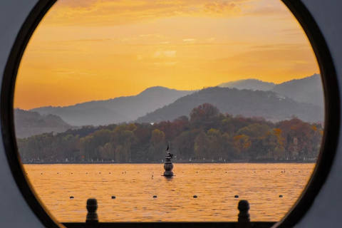 Hangzhou Highlights: West Lake, Silk Culture & Art Workshop Guide for other languages