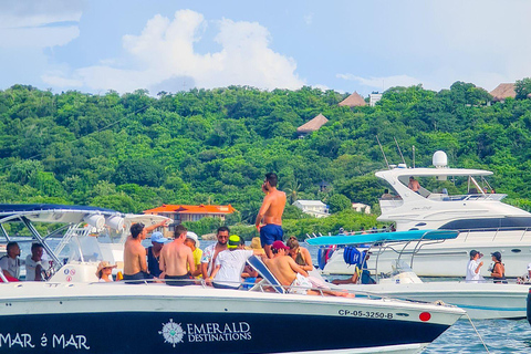 Cartagena: VIP Rumba Tour to Cholon Island with Open Bar Cartagena: VIP Rumba Tour to Isla Cholón with Open Bar