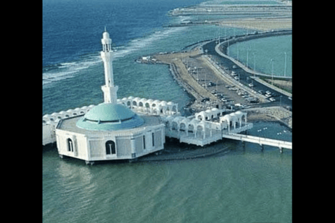 Jeddah: City Highlights Tour with Local Guide private tour