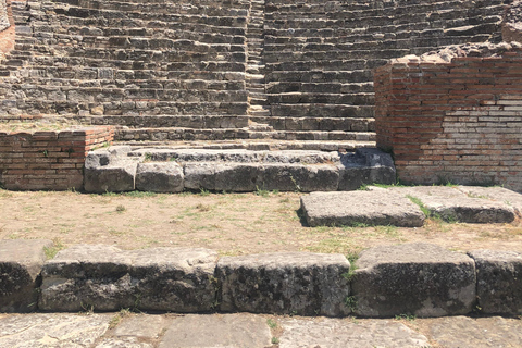 地拉那：含船游与历史讲解的三日导览之旅地拉那：3日导览之旅含乘船游览与历史讲解