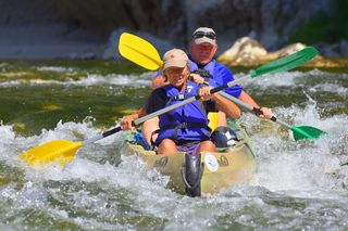 Canoe/Kayak descent of the Ardèche Nature Reserve: 5 hours - approx. 24 km