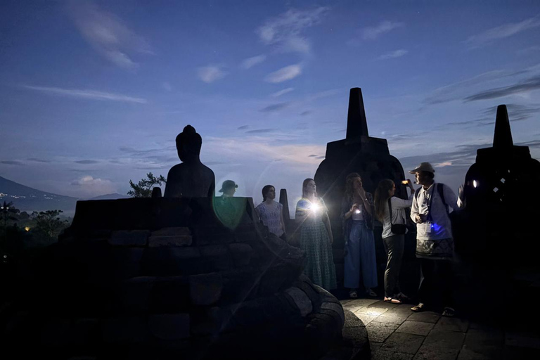 Yogyakarta: Borobudur Full Climb Up Tour With Semarang Drop Borobudur Sunrise