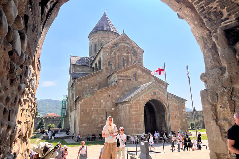 Tbilisi: All inclusive Mtskheta &amp; Gori with Family Lunch