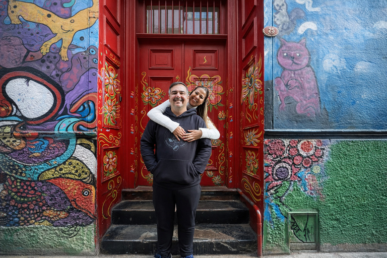 Santiago: Valparaíso & Viña del Mar Guided Day Trip Santiago: Valparaíso Walking Tour + Viña del Mar