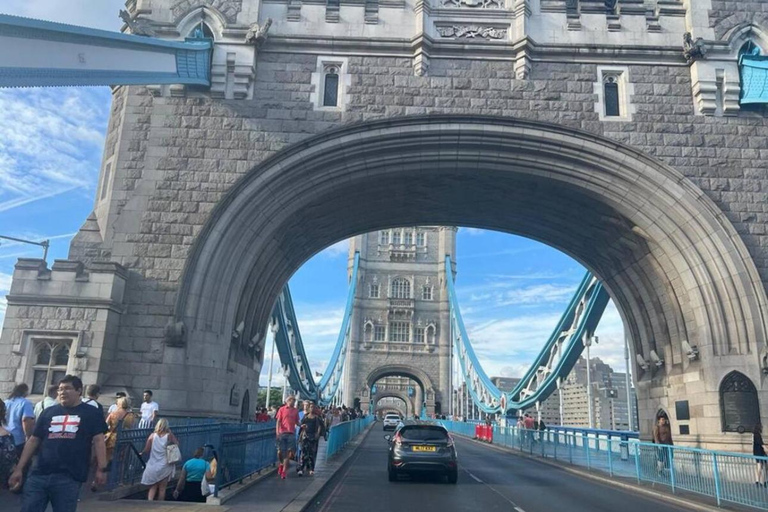 London Main Attractions Exclusive day Tour