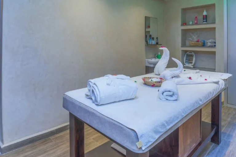 Agadir: Luxury Hammam & Argan Oil Massage with Tea 1 Hour Massage Only