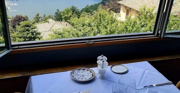 Brunate: Wine Tasting with a view