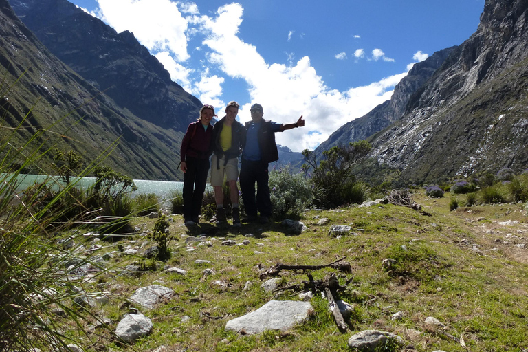 Huaraz : Trekking Santa Cruz-Llanganuco 4Jours /3 Nuits