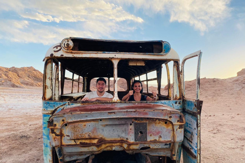 San Pedro de Atacama: Moon Valley and Hidden Lagoons Tour