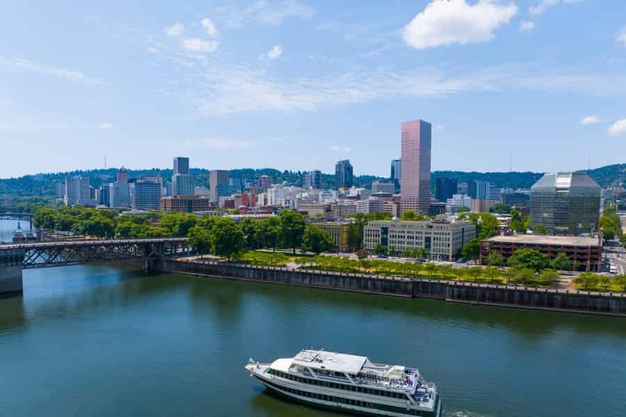 Portland: Happy Hour Sightseeing Cruise. Foto: GetYourGuide Portland: Happy Hour Sightseeing Cruise. Foto: GetYourGuide