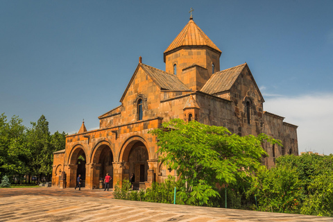 Yerevan: Echmiatsin St. Hripsime/Gayane, City tour Zvartnots