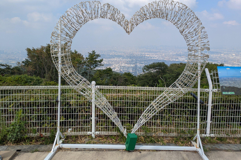 Nara: Mt. Ikoma Guided Hiking Tour with Cable Car and Views