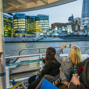 London: Geisterspaziergang und Bootsfahrt auf der Themse