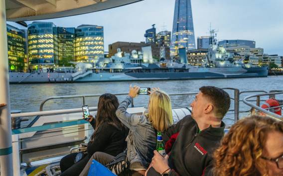 London: Ghost Walk mit Thames Boat Ride