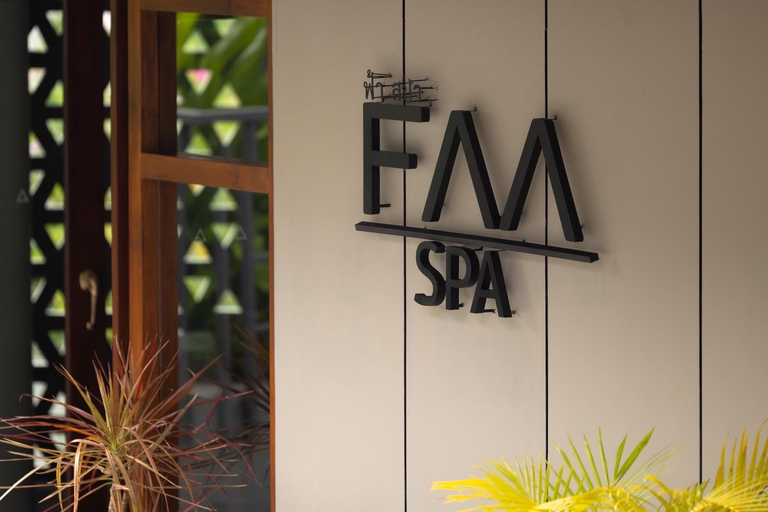 Krabi: Onsen, Sauna & Steam Experience at Varana Hotel Onsen Pass + Oil Massage (60 minutes)