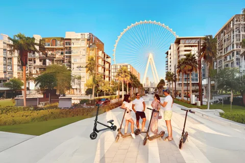 Dubai: Marina, JBR, Bluewaters, & Hoogtepunten E-Scooter Tour
