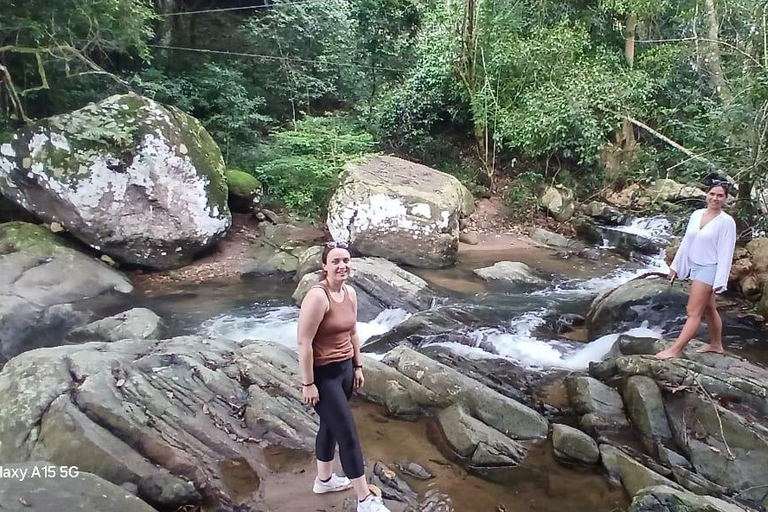 ELLA Lipton Seat Tea Test & Pluck 9Arch, Waterfalls, & Food Lipton's Seat, Little Adam Peak, 9 Arch, Ravana Waterfalls