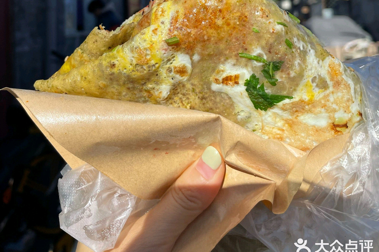 Beijing: Hutong Food Stories and Local Life Walk