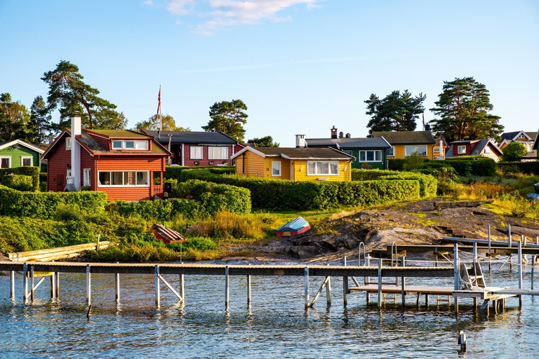 Oslo Island Hopping Guided Tour with Public Ferry & Transfer