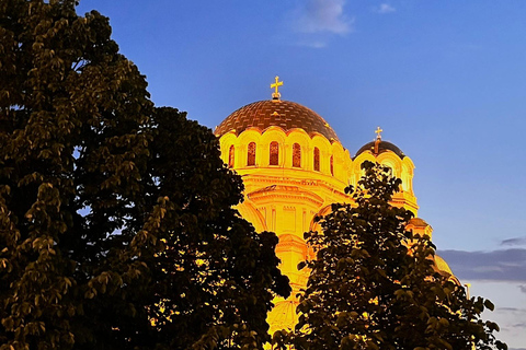 索非亚：导游陪同的夜间徒步导览索非亚：英语导游带领的夜间徒步导览