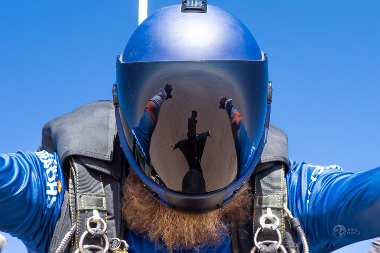 Le Caire : expérience de saut en parachute tandem avec vidéoLe Caire : expérience de saut en tandem avec vidéo