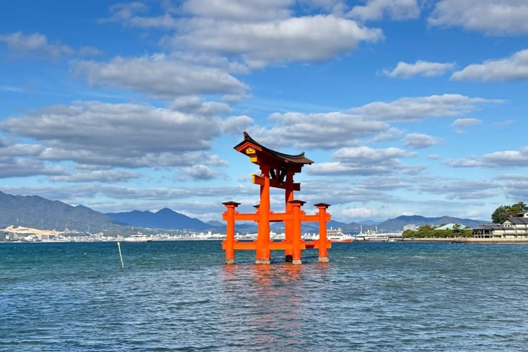 From Osaka/Kyoto: Hiroshima and Miyajima Private Custom Tour