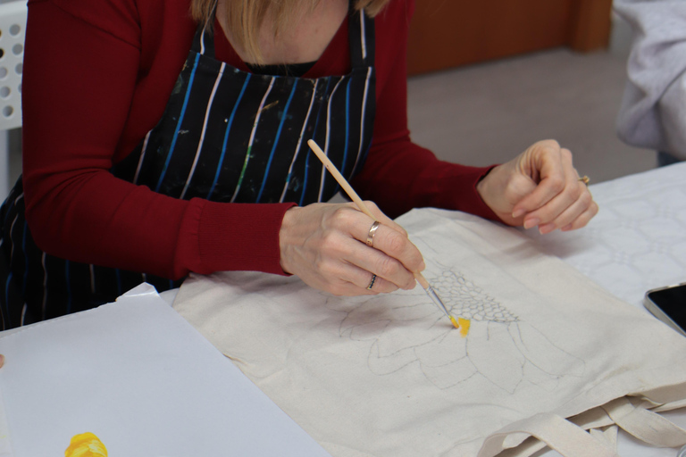 Alicante: Design Your Own Tote Bag Art Workshop