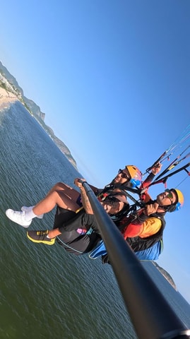 Niterói: Paragliding Experience in the City Park + GoPro Photos/Videos