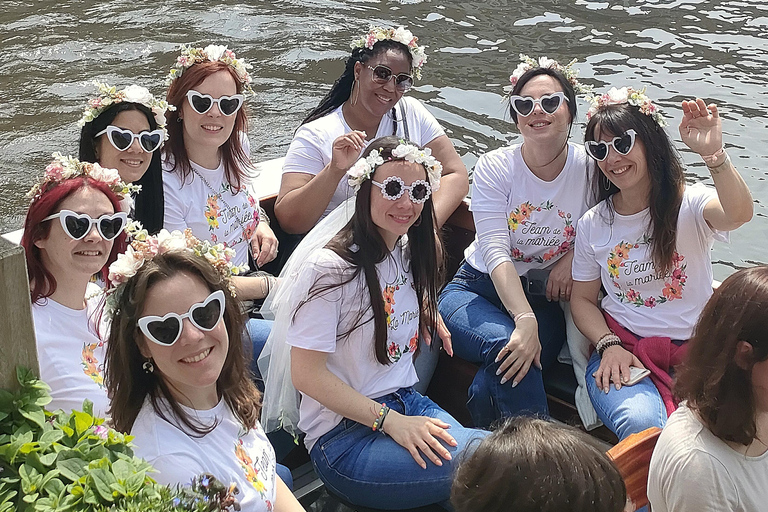 Bruges: Bachelor or Bachelorette Tour Bruges: Bachelor or Bachelorette Party Walking Tour