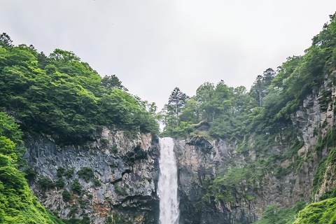 Nikko: 11 Hours' Tour with Licensed English Guide & Car Luxury Extra Spacious Hiace for upto 12 Persons