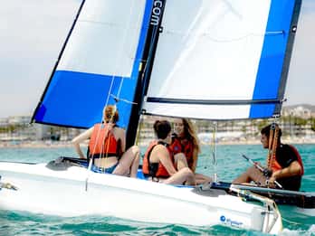Vilanova i la Geltrú: 2-Hour Catamaran Guided Tour
