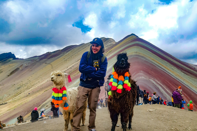 Rainbow Mountain Easy Tour – No Hiking or Driving Needed Rainbow Mountain: Easy tour with not hiking Needed option