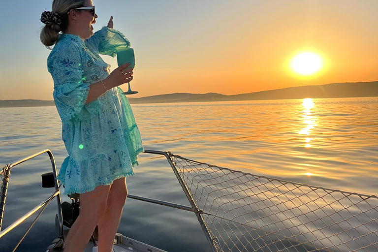 Sotogrande: SIP & SAIL - Cocktail Cruise with 5 cocktails