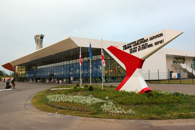 Tren de Tiflis a Aeropuerto de Kutaisi