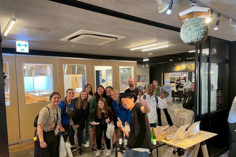 Tokyo: Tsukiji Market Food and Sake Tasting Tour