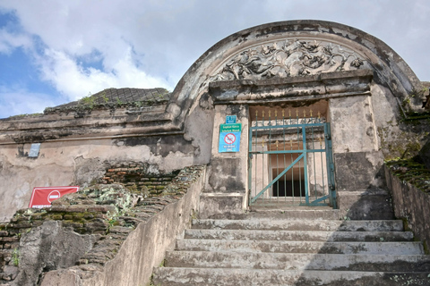 Yogyakarta: City Tour with Palace, Batik, and Keris