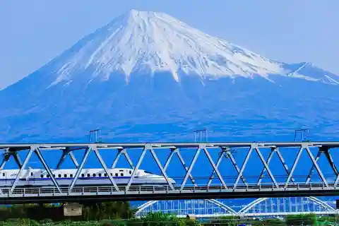 Prohlídka hory Fuji a Hakone s anglickým průvodcem a zpáteční cestou vysokorychlostním vlakem