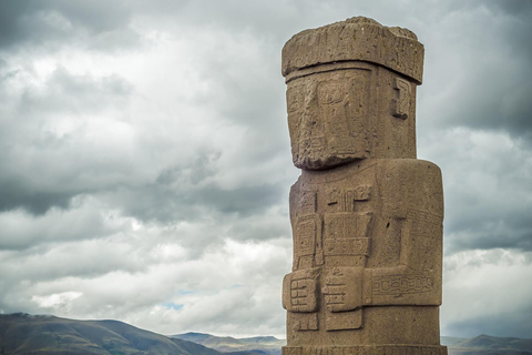 De La Paz: Tour guiado compartilhado nas Ruínas de Tiwanaku