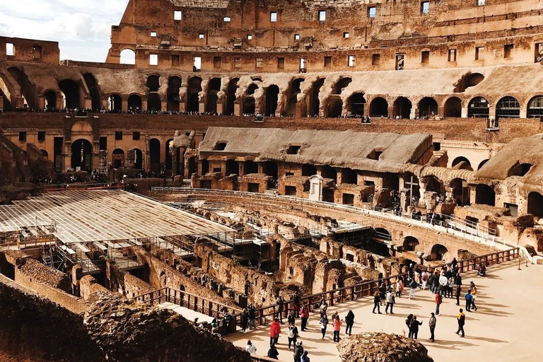 Roma: Coliseu, Fórum e Monte Palatino com guia de áudio gratuito