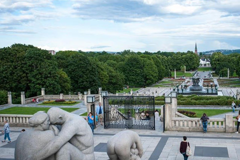 Oslo: Spanish Tour of Oslo and Vigeland Park
